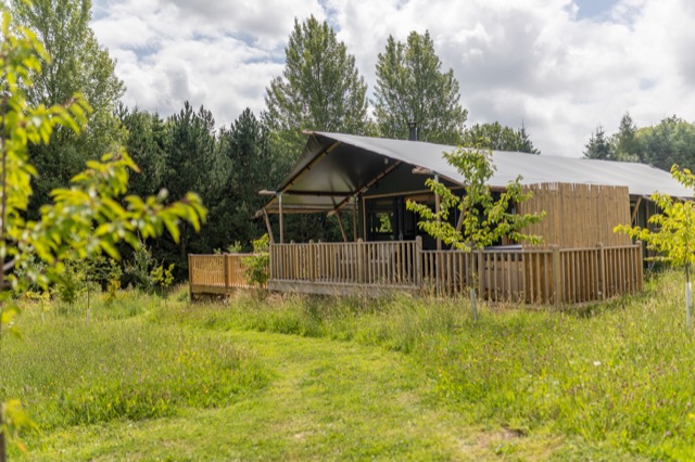 Birdholme Hawker Lodge